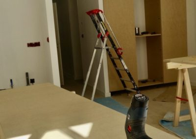 Travaux de finition intérieure et d'agencement.