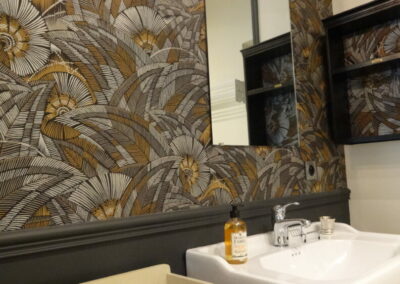 Revêtement mural dans une salle de bain quartier Foch