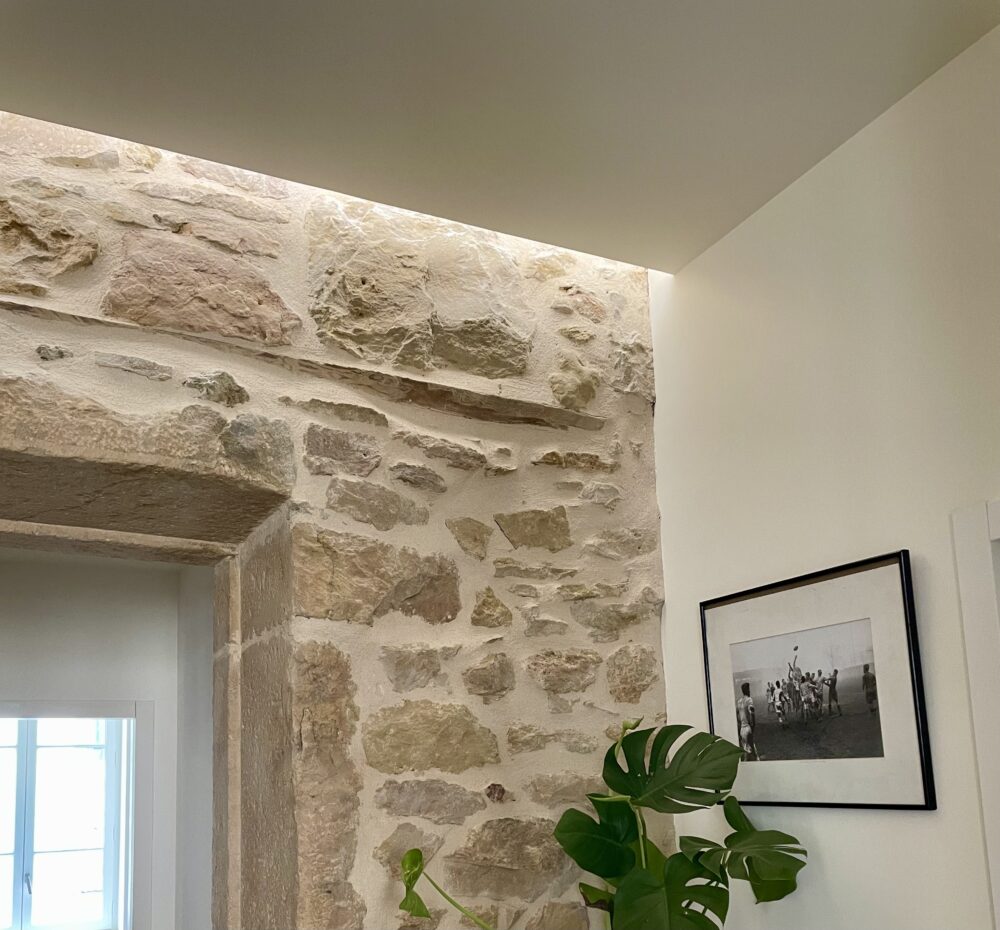 Mur intérieur en pierre - HAMS