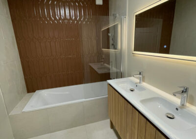 Création d'une salle de bain avec baignoire à Lyon 3